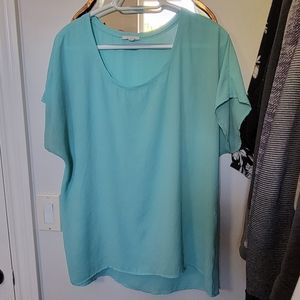 FREE w/any purchase Pleione flowy blouse